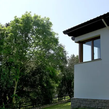 Дом отдыха Villanueva De Pria Льянес