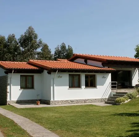 Villanueva De Pria Дом отдыха Льянес