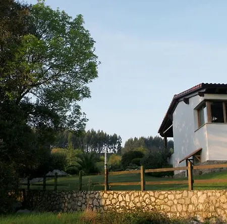 Villanueva De Pria Дом отдыха *